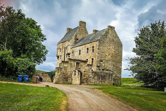 2 Day Private Guided Tour to Outlander Locations , Loch Ness and Glencoe - Exploring Midhope Castle
