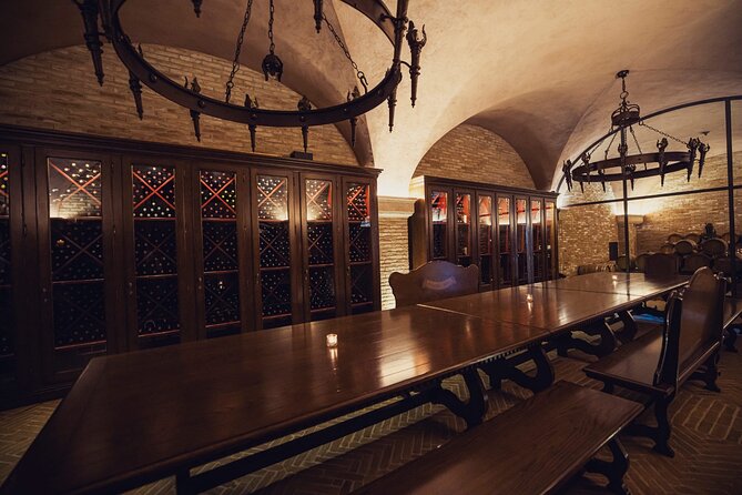 2 Hours Visit and Wine Tasting With Tastings in Val DORCIA