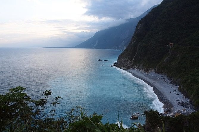 3-Day Private Hiking Tour in Taroko Gorge