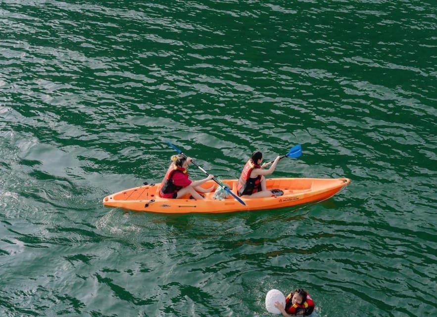 3-Hour Admiring the Sunset on Lan Ha Bay: Kayaking, Swimming