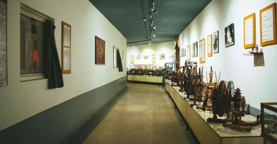 3-Hour Delhi Footsteps of Mahatma Gandhi Half Day Tour - Tour Overview