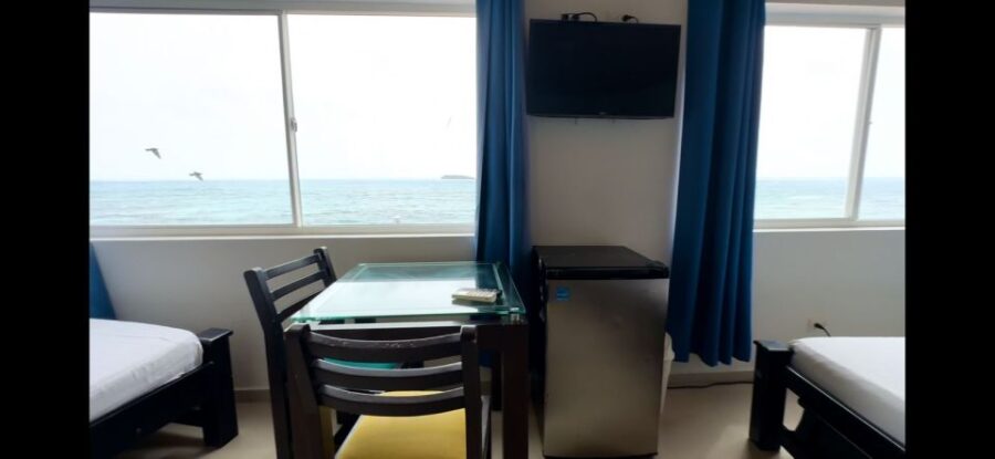 4 Days Adventure; Medellin to San Andres- Intro to Diving - Overview and Pricing