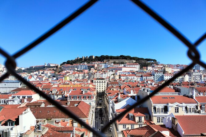 4 Hour Private Tuk Tuk Tour in Lisbon