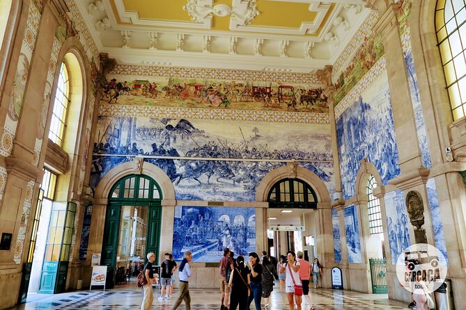 4-Hour Sightseeing Tour in Porto