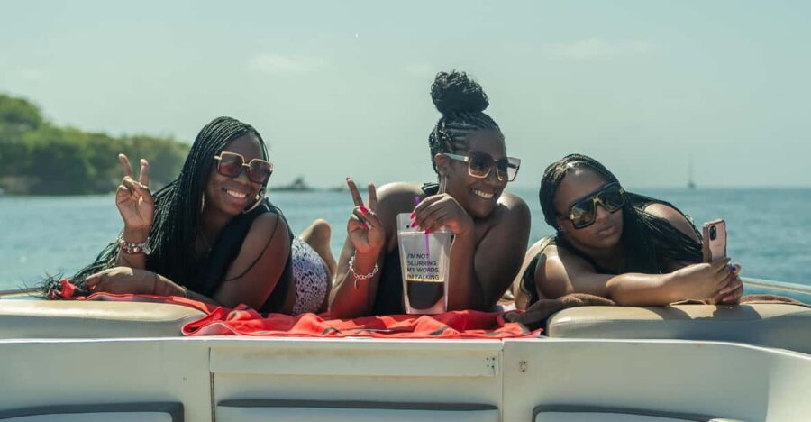 4 Rosario Islands + Snorkeling + Cholon (party Island)