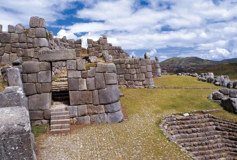 4D Private Tour: Machu Picchu-Mountain Vinicunca