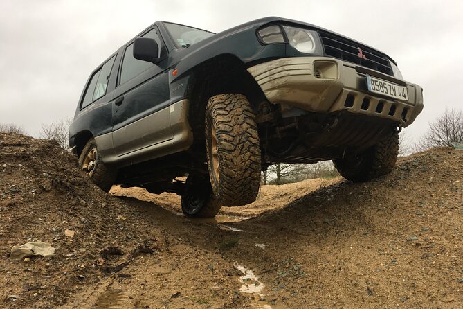 4×4 Crossing in a Private Estate in Pays De Loire