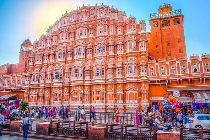 6 Days Golden Triangle Tour With Udaipur(Delhi Agra Jaipur Udaipur Tour)