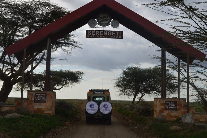 6 Days Safari : Manyara, Ngorongoro, Serengeti & Tarangire National Park