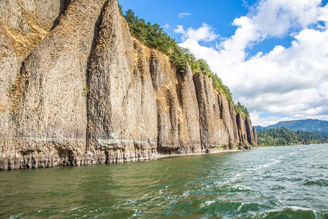 7 Wonders of the Gorge 3.5-hour Jetboat Cruise