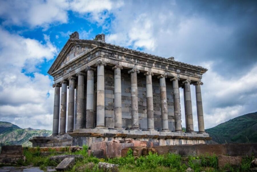 8-10 Hours Transport Rental With Driver in Armenia