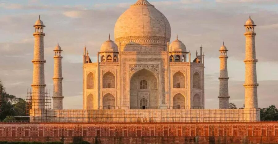8-Day Delhi, Agra, Jaipur & Mathura Journey