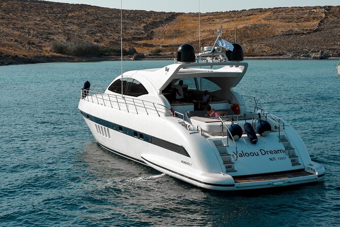 8 Hour Private Yacht Cruise in Delos Rhenia Mykonos Mangusta 72