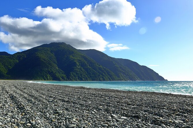 9 Hour Northeast Coast Bay View Tour in Yilan