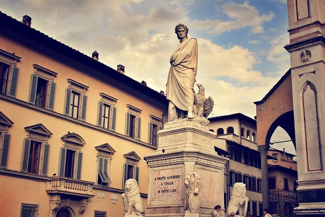 A Charming Verona Small Group Stress Free City Tour With a Local Guide