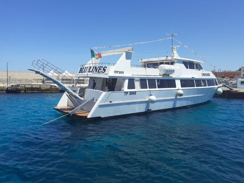 A Coffee Togheter, Some Advice and Favignana Levanzo Cruise
