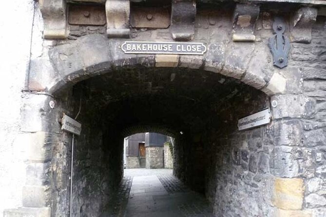 A History of Witchcraft in Edinburgh: A Self-Guided Audio Tour - The Mercat Cross Executions