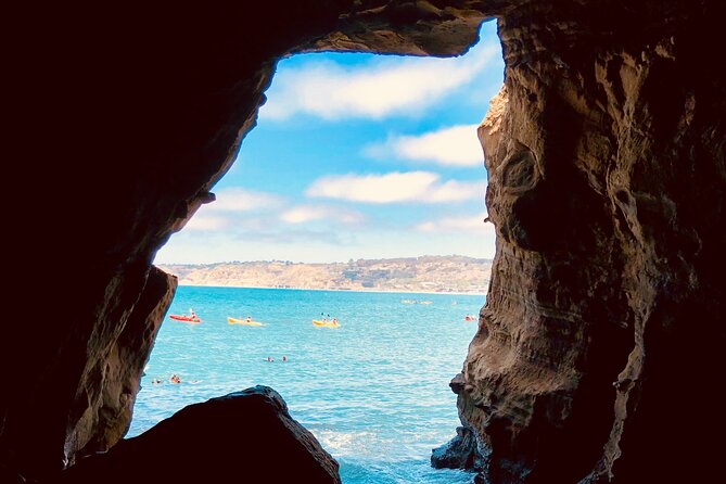 A Seaside Stroll: La Jollas Hidden Treasures Self-Guided Tour - Exploring La Jollas Coastline