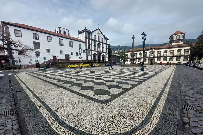 A Self-Guided Walk Through Funchal's Historic Heart With a Local - Discovering Quinta Vigias Grandeur
