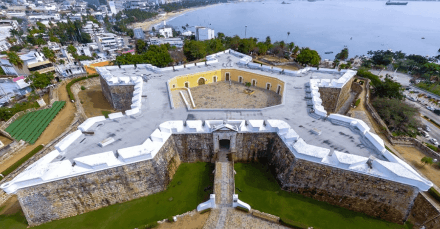 Acapulco: Historical and Cultural Tour