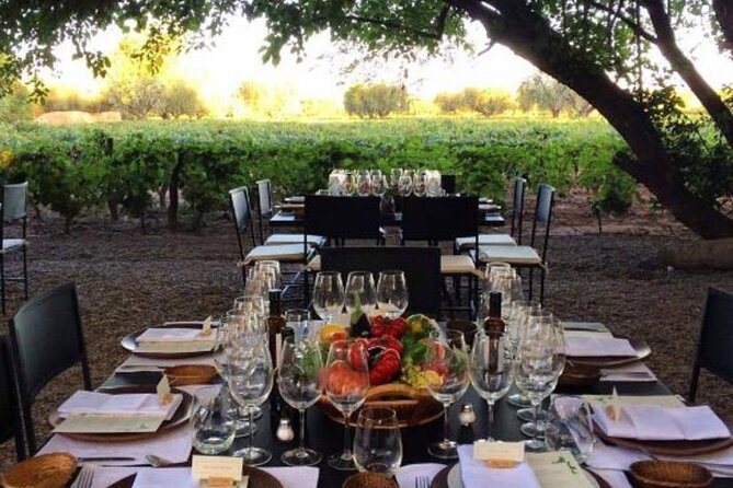 Achaval Ferrer + Carmelo Patti + Lagarde Lunch. Private Transfer