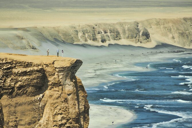 Adventure in the Paracas National Reserve in Private