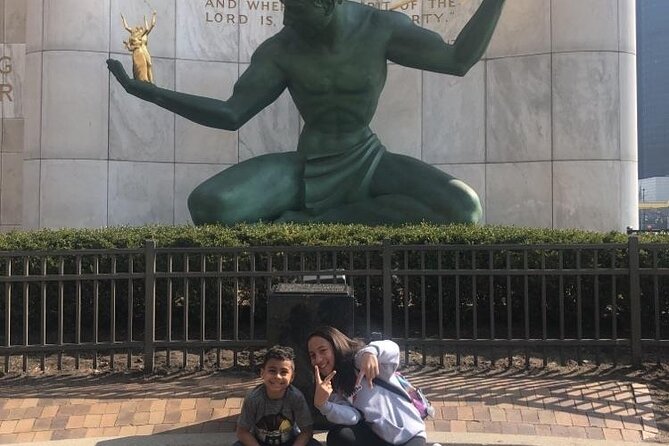Adventurous Scavenger Hunt in Detroit by Wacky Walks