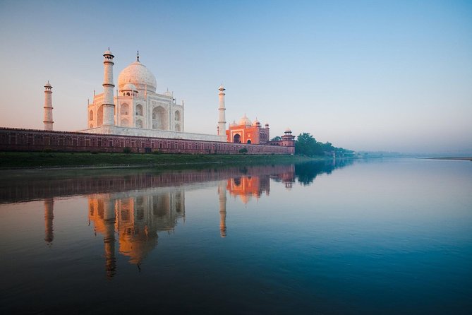 Agra Fatehpur Sikri Tour Same Day by Private Car With Breakfast and Lunch