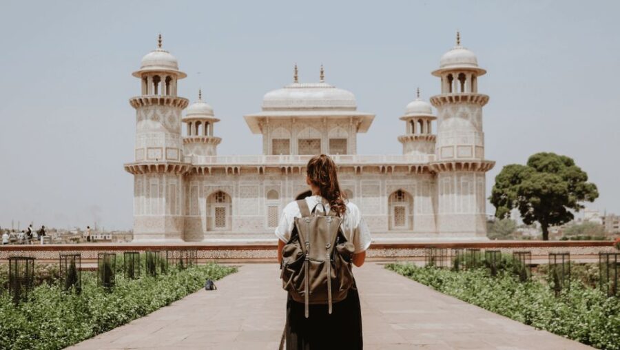Agra: Private Car Hire With Driver and Flexible Hours - Discover the Taj Mahal