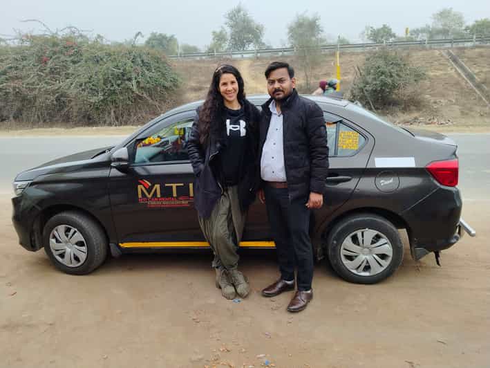 Agra: Private Taxi to Delhi With Optional Airport Transfer