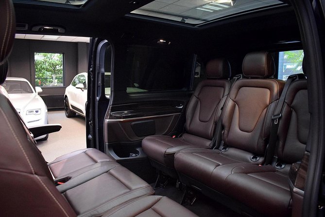Airport or Port Transfer Business Class (Private Car Service)