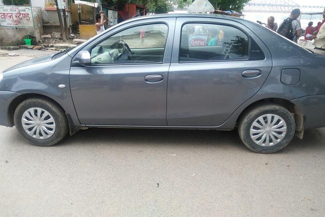 Airport Pickup & Drop From Varanasi Airport to Hotel - Service Overview