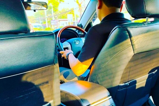 Airport Transfer Service in Orlando Hotel to Airport (MCO)