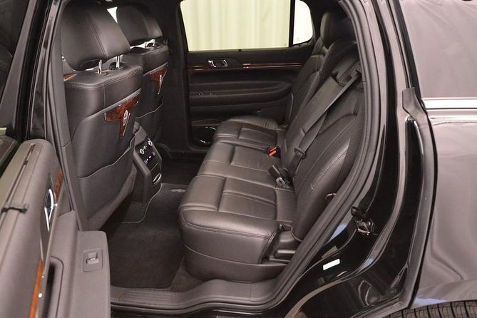 Airport Transfer TO or FROM Napa Valley - CALISTOGA City in SUV