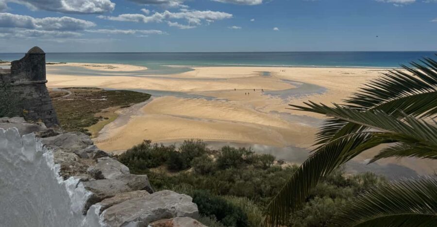Algarve, Lisbon; V.I.P. Womens Road Trip With Female Guide