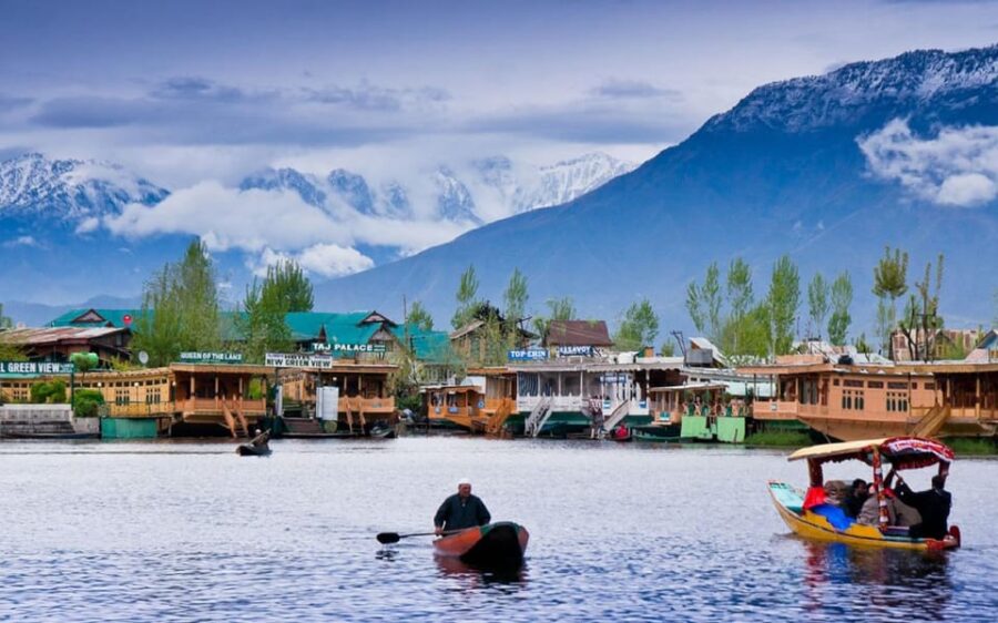 Amazing Kashmir Tour 6 Days / 05 Nights