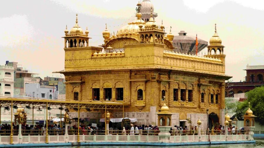 Amritsar: Private Full-Day Guided Tour With Lunch - Tour Overview and Details