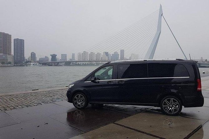 Amsterdam Airport Pick Up Service: Luxury and Style