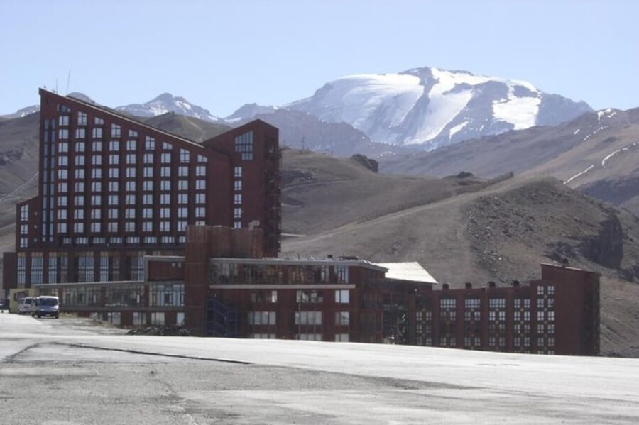 Andes Half-Day Private Tour With Wine and Cheese Tasting