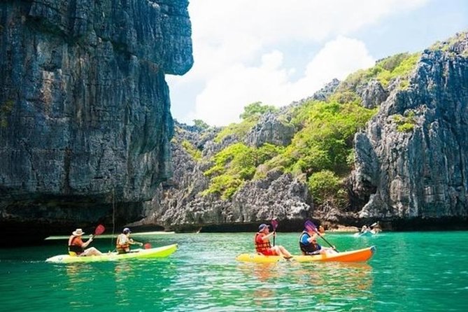 Ang Thong Marine Park: Full-Day Kayaking & Snorkeling Tour