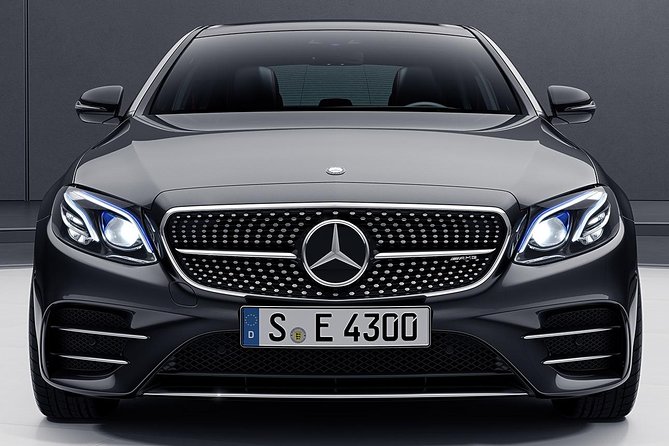 Arrival Transfer: Airport HAM to Hamburg by Business Car