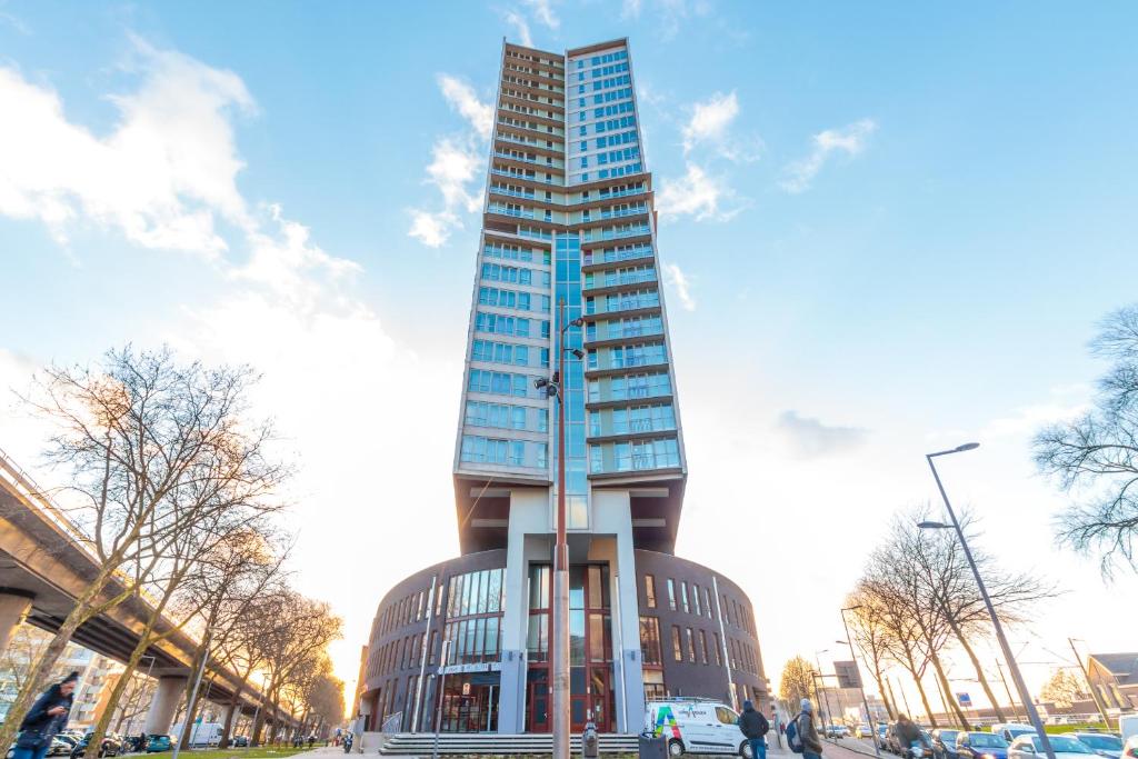 ART Hotel Rotterdam-Fully Renovated - Hotel Overview