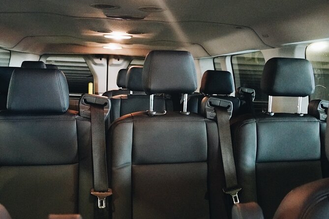 Atlanta Arrival Chauffeur Driven Transport by Executive Sedan - Pickup and Drop-off