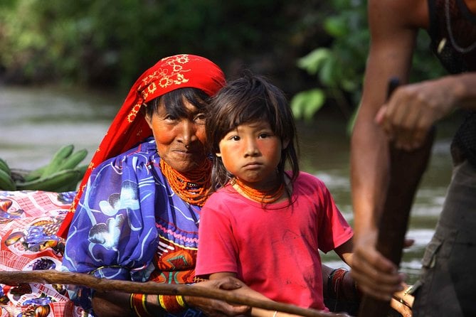 Authentic Day Tour in Indigenous Guna Village in San Blas Islands