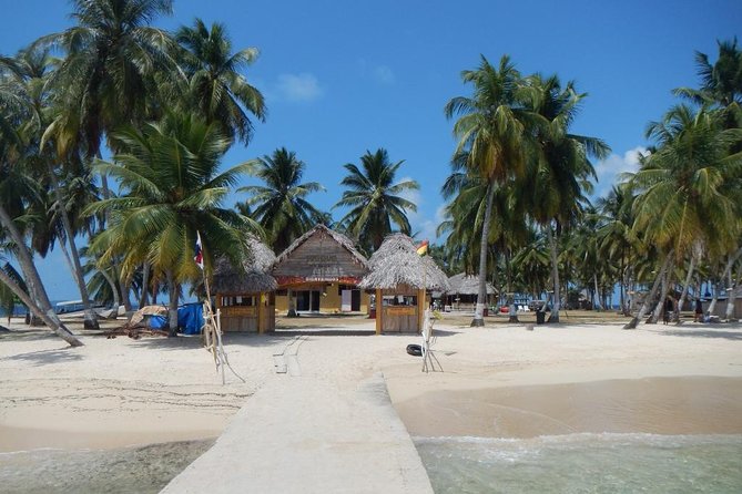 Authentic San Blas Experience – 1 or 2 Nights – All Included