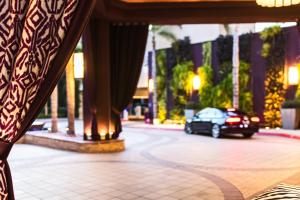 Avenue of the Arts Costa Mesa, a Tribute Portfolio Hotel - Convenient Location