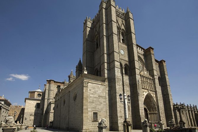 Avila Private Tour From Madrid With Hotel Pick up and Drop off