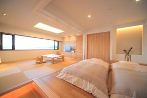 Awaji International Hotel The Sunplaza - Hotel Overview