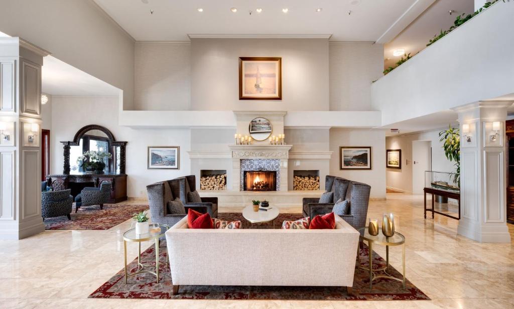 Ayres Hotel Costa Mesa Newport Beach Review