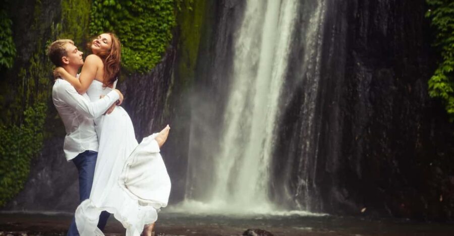 Bali: 1 Hour Professional Photo Session Tukad Cepung Area - Photo Session Overview